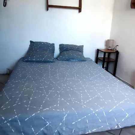 Petit Simple Au Bord Des Plages * لا سيوتا